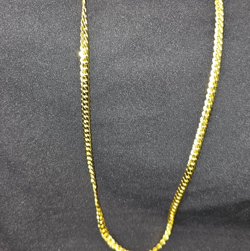 Gold 18k Chained Necklace - Picture 3 of 3